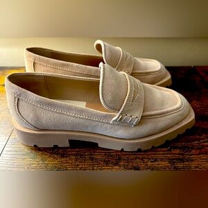 Dolce Vita Chunky Loafers in Neutral Tan 9W